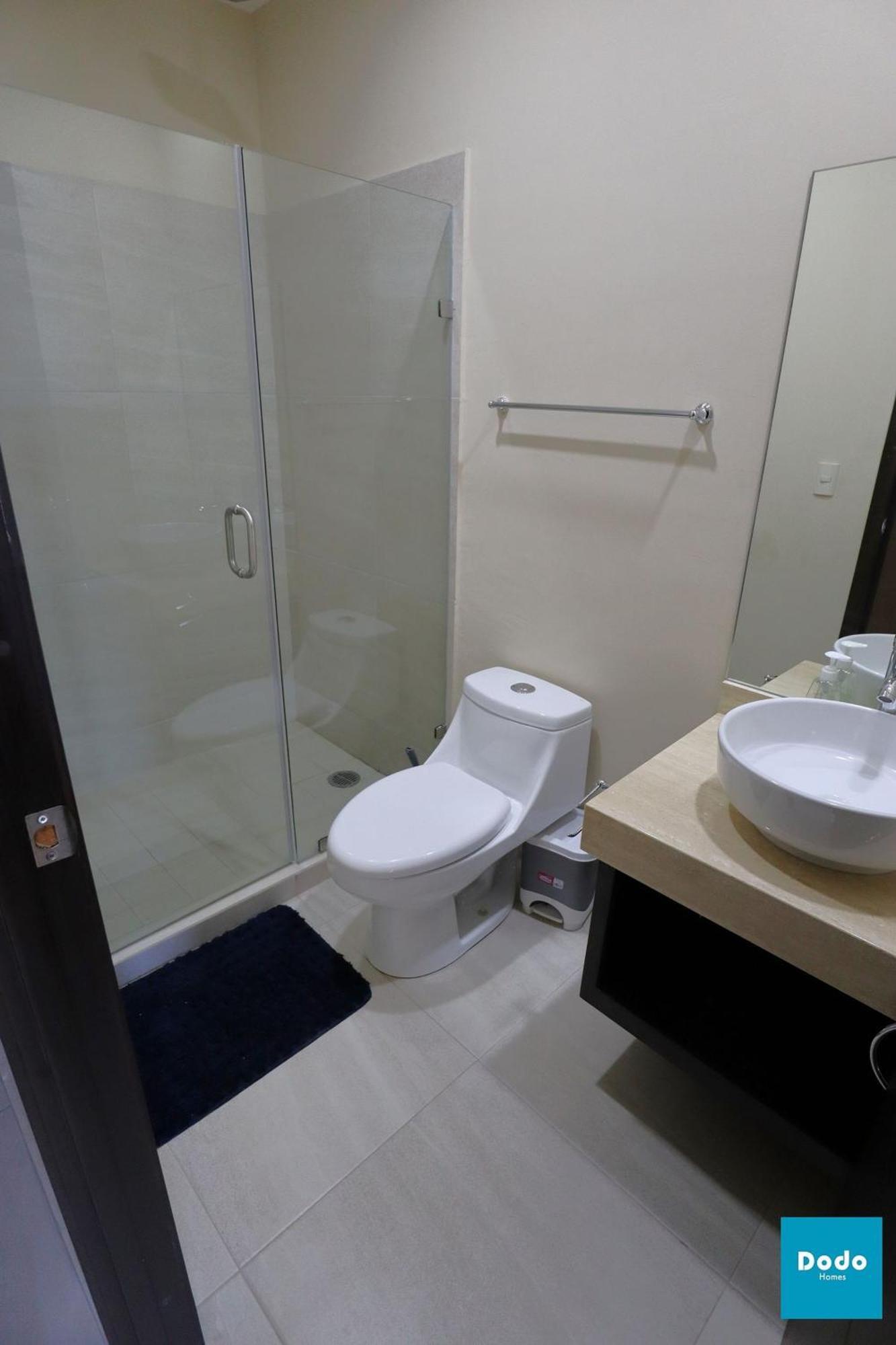 Torre Con Roof Garden Y Piscina Con Vista Al Mar *