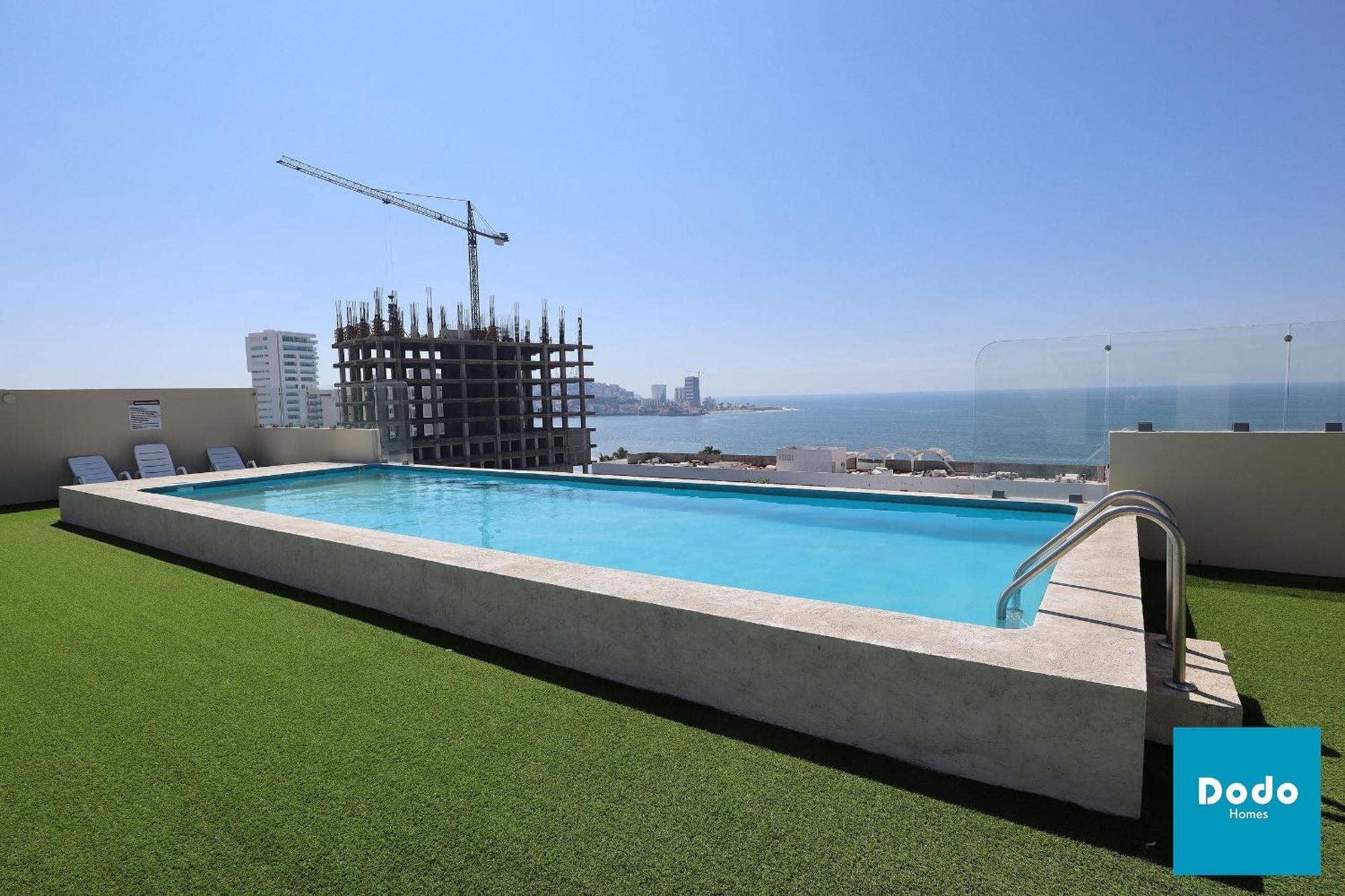 Torre Con Roof Garden Y Piscina Con Vista Al Mar Apartamento